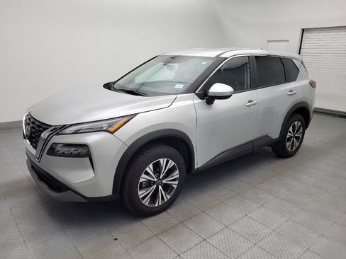 Used 2023 Nissan Rogue SV AWD/4WD image 2