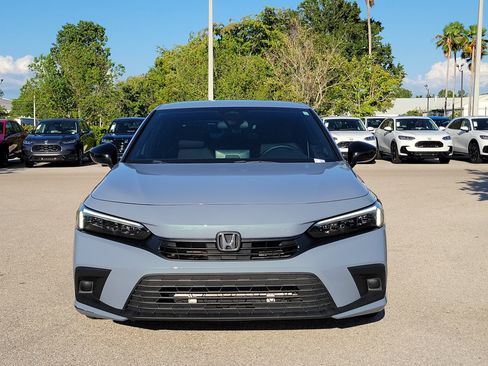 Used 2023 Honda Civic Sport image 2