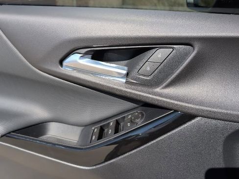 New 2026 Chevrolet Equinox LT w/ LPO, Floor Liner Package FWD image 14