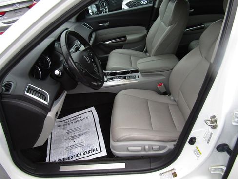 Used 2016 Acura TLX V6 SH-AWD w/ Technology Pkg image 16