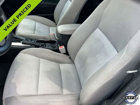 Used 2016 Toyota Corolla LE FWD image 24