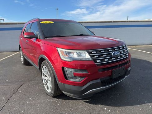 Used 2016 Ford Explorer Limited w/ Equipment Group 301A image 7