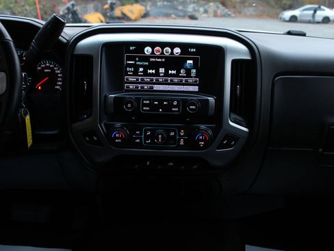 Used 2017 GMC Sierra 1500 SLE w/ SLE Value Package image 20