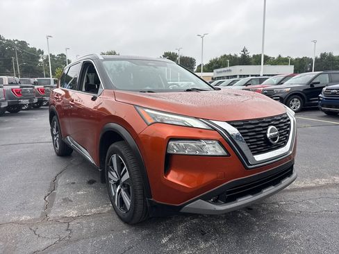 Used 2021 Nissan Rogue SL w/ Premium Package AWD/4WD image 4