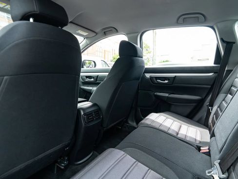 Used 2018 Honda CR-V LX image 26