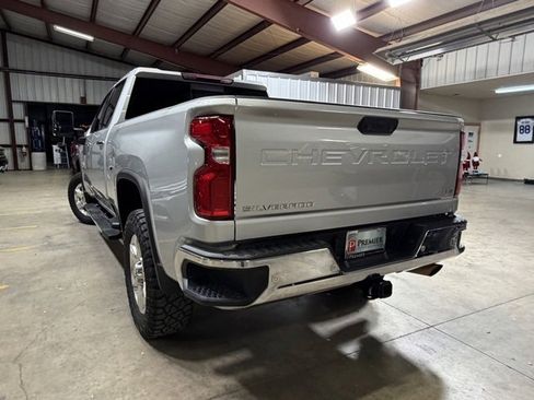 Used 2022 Chevrolet Silverado 2500 LTZ w/ LTZ Texas Edition image 8