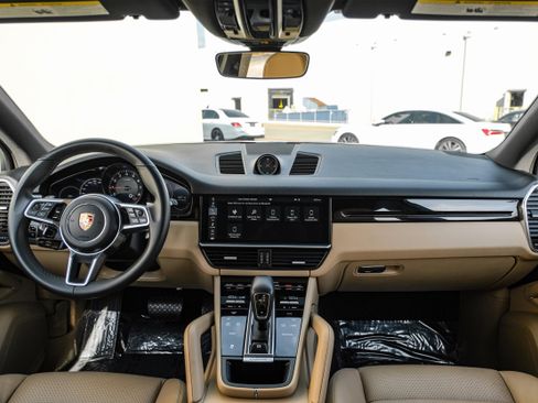 Used 2019 Porsche Cayenne image 13