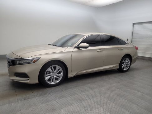 Used 2019 Honda Accord LX image 2