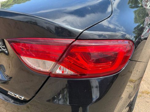 Used 2015 Chrysler 200 Limited w/ Spring Special Group FWD image 12