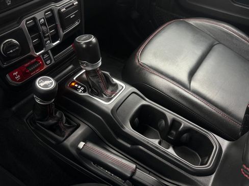 Used 2023 Jeep Gladiator Rubicon w/ LED Lighting Group image 29