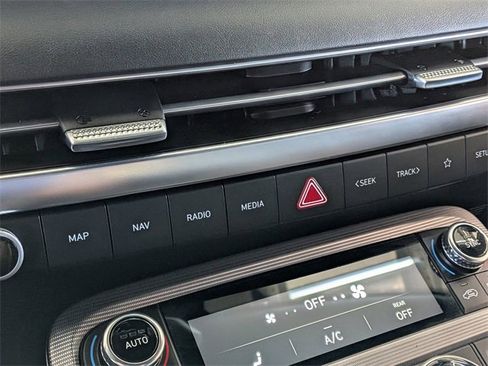 Used 2023 Hyundai Palisade Calligraphy image 23