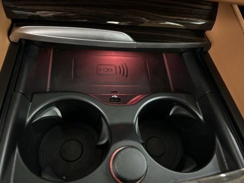 Used 2023 BMW 540i xDrive w/ M Sport Package image 17