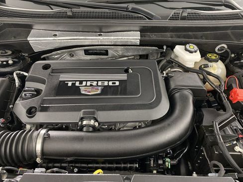 Certified 2023 Cadillac XT4 Premium Luxury w/ Cold Weather Package image 32