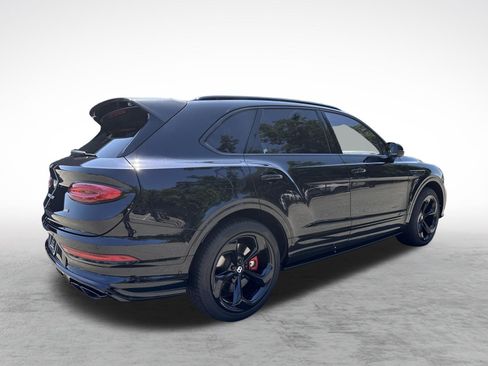 Used 2022 Bentley Bentayga AWD/4WD image 11