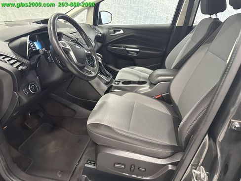 Used 2017 Ford C-MAX SE image 3