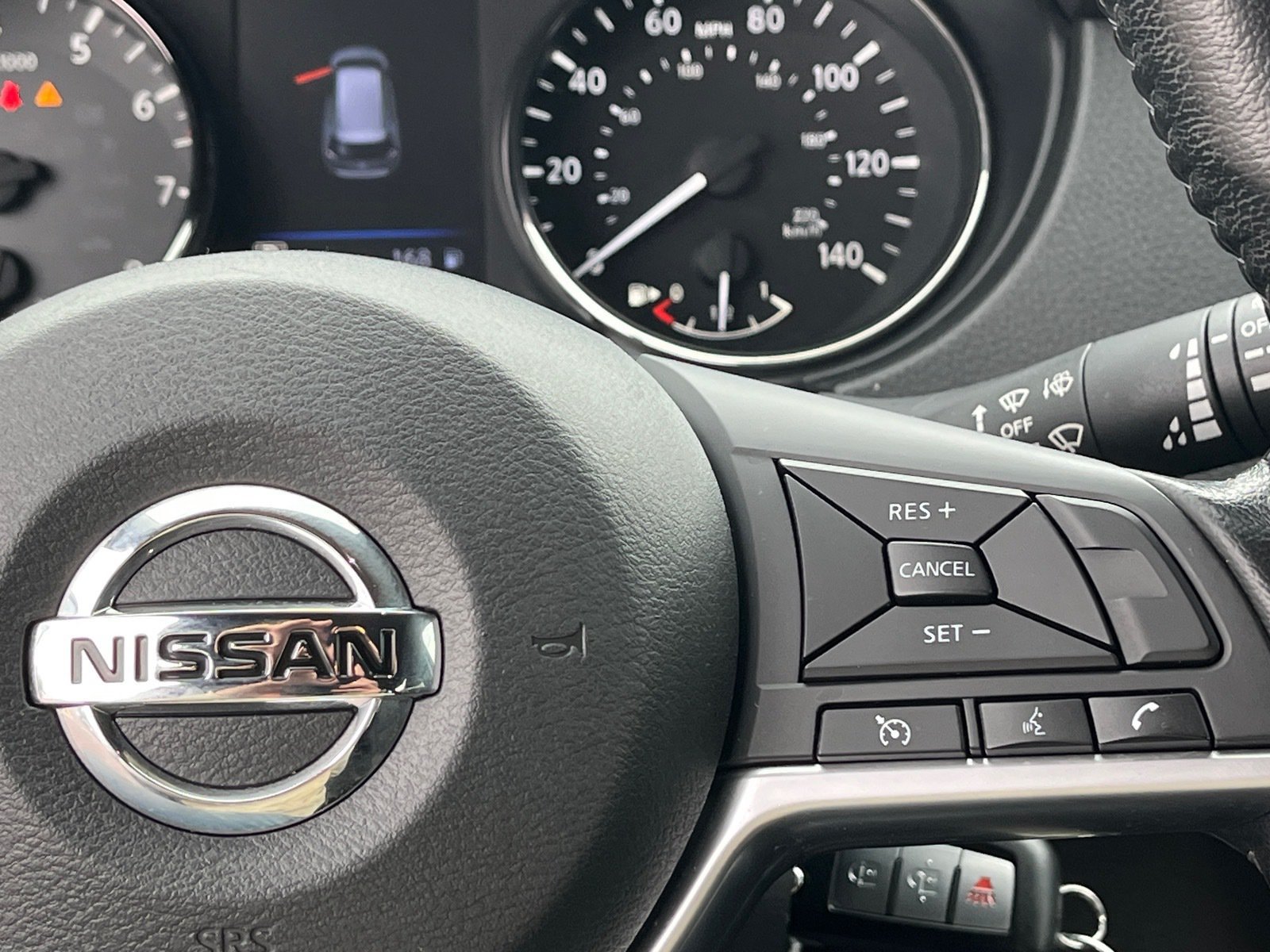 Used 2020 Nissan Rogue S w/ Special Edition Package FWD image 20