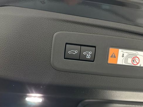 Used 2025 Toyota Land Cruiser w/ Premium Package image 23