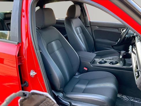 Certified 2025 Honda Civic Sport image 19