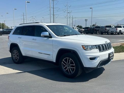 Used 2020 Jeep Grand Cherokee Limited w/ Luxury Group II AWD/4WD image 9