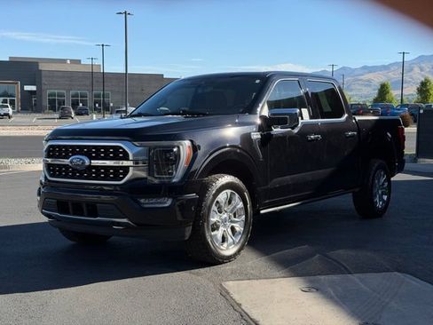 Used 2021 Ford F150 Platinum w/ FX4 Off-Road Package AWD/4WD image 24