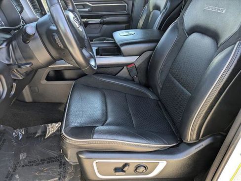 Used 2024 RAM 1500 Laramie image 15