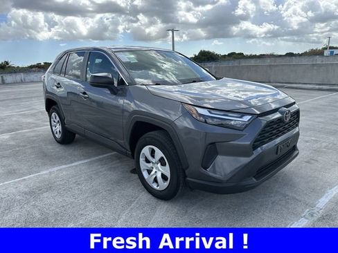 Used 2025 Toyota RAV4 LE image 20