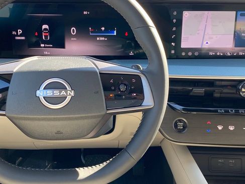 New 2025 Nissan Murano SL image 22