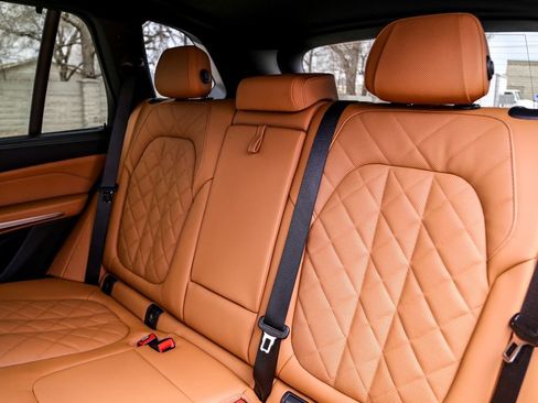 New 2026 BMW X5 xDrive40i w/ Executive Package image 23