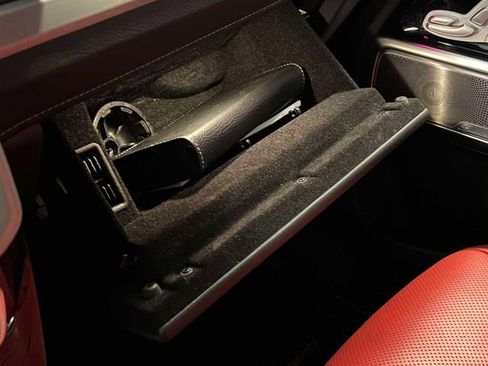Certified 2021 Mercedes-Benz G 63 AMG 4MATIC image 33