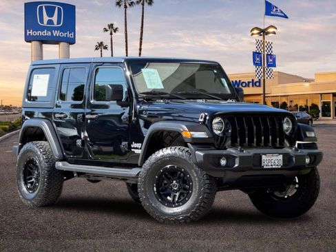Used 2021 Jeep Wrangler Unlimited Sport AWD/4WD image 2