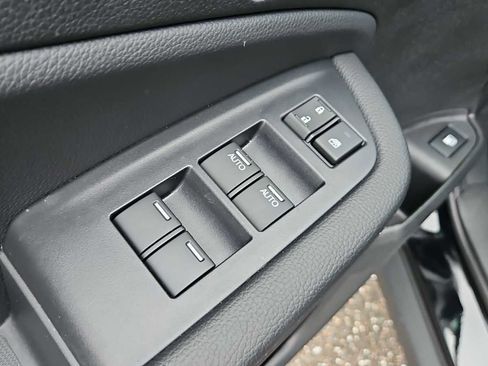 Certified 2025 Honda Ridgeline RTL image 15