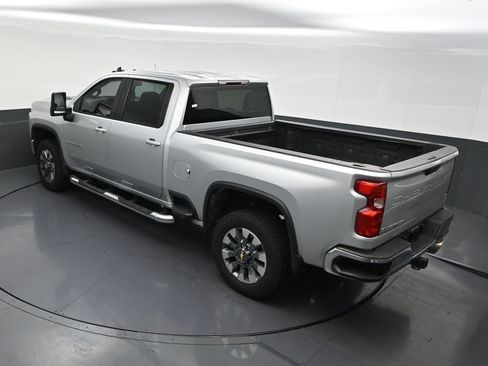 Used 2023 Chevrolet Silverado 2500 LT AWD/4WD image 17