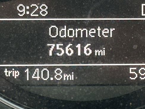 Used 2016 Volkswagen Beetle 1.8T Denim image 24