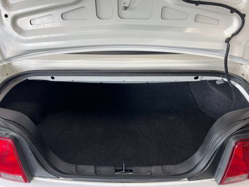 Used 2009 Ford Mustang GT Premium RWD image 56