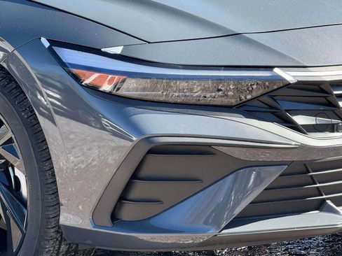 New 2026 Hyundai Elantra Sport FWD image 7