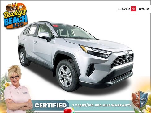 Used 2025 Toyota RAV4 LE AWD/4WD image 1