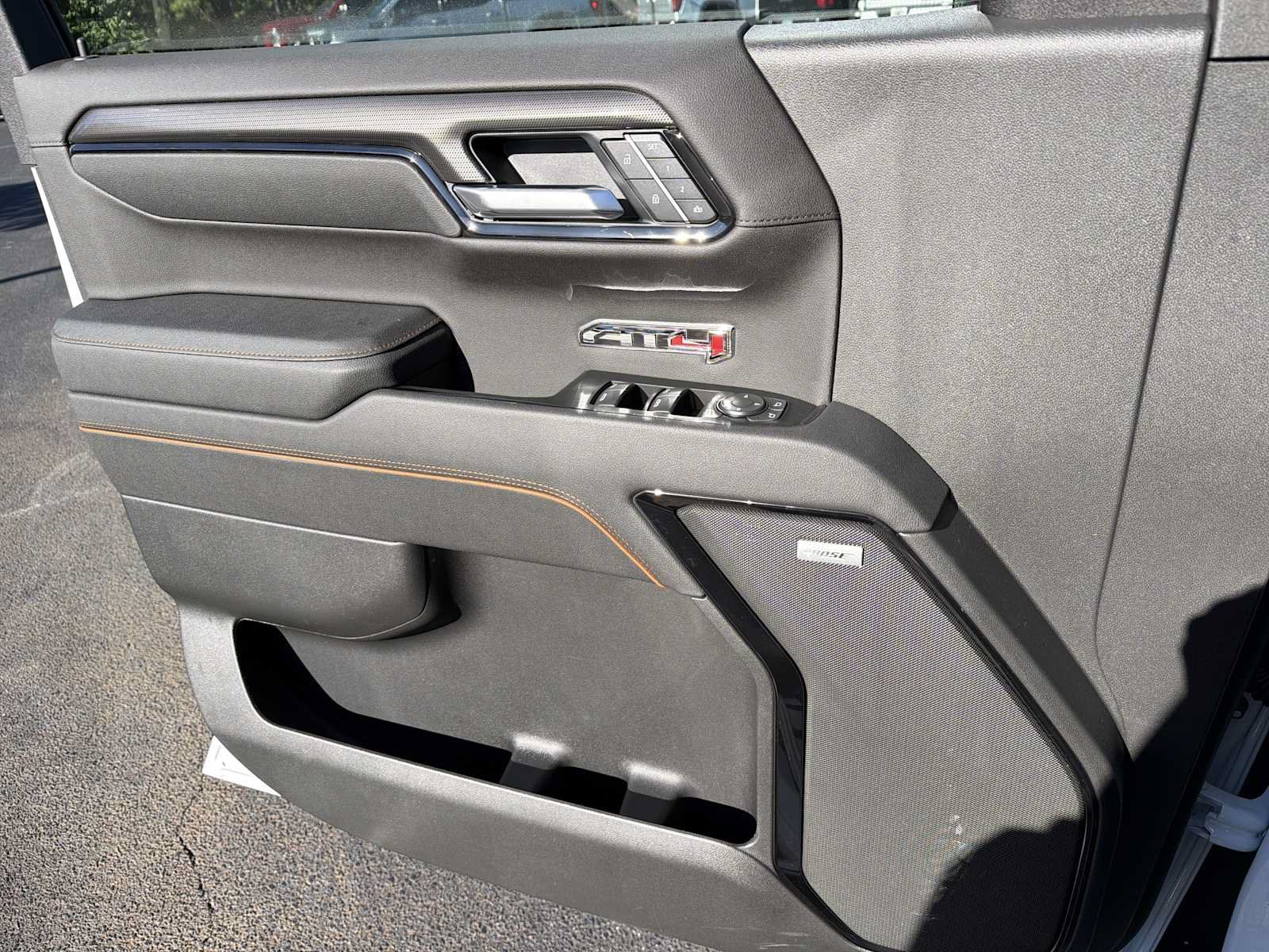 New 2026 GMC Sierra 1500 AT4 w/ AT4 Premium Package AWD/4WD image 17
