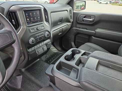 Used 2025 GMC Sierra 1500 Pro w/ Pro Value Package AWD/4WD image 12