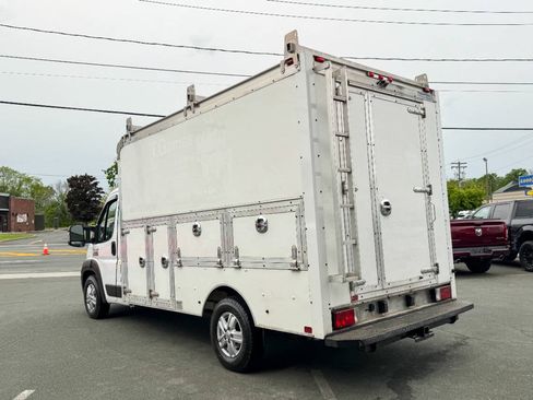 Used 2019 RAM ProMaster 3500 w/ Premium Appearance Group FWD image 5