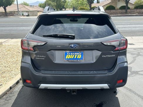 Used 2023 Subaru Outback Limited AWD/4WD image 4