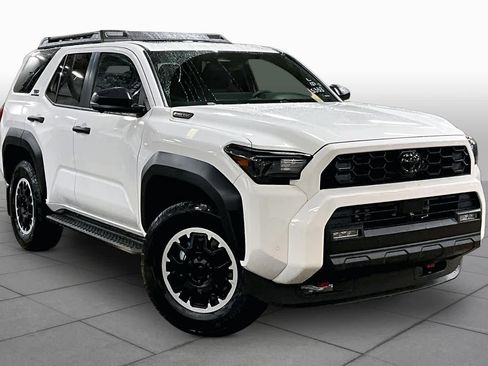 New 2026 Toyota 4Runner TRD Off-Road Premium AWD/4WD image 2
