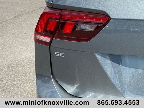 Used 2024 Volkswagen Tiguan SE image 34