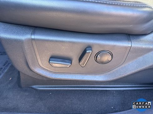 Used 2024 Ford Expedition XLT image 19