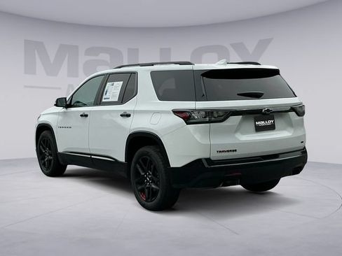 Used 2019 Chevrolet Traverse Premier w/ Redline Edition AWD/4WD image 3