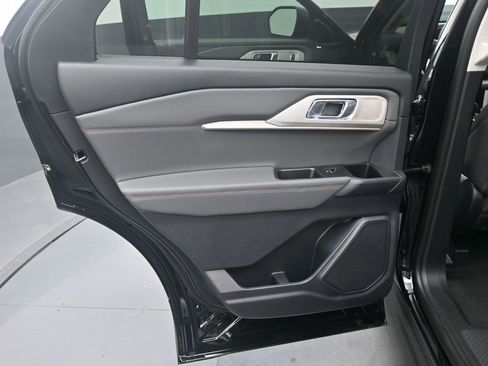 New 2026 Ford Explorer Active w/ Active Comfort Package image 13
