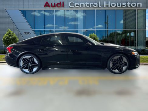 Used 2023 Audi RS e-tron GT w/ Carbon Performance Package image 8