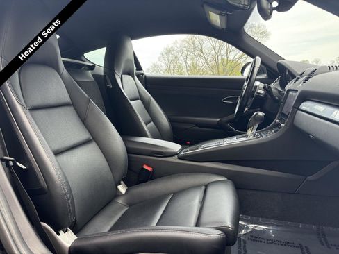 Used 2017 Porsche 718 Cayman RWD image 5