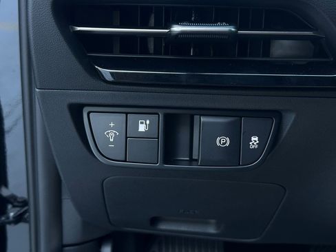 New 2025 Kia EV6 Light w/ Light LR Technology Package image 15