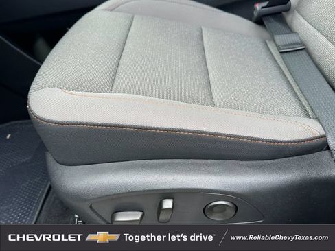 New 2026 Chevrolet Traverse LT FWD image 24