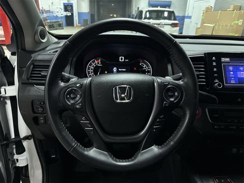 Certified 2023 Honda Ridgeline RTL image 18